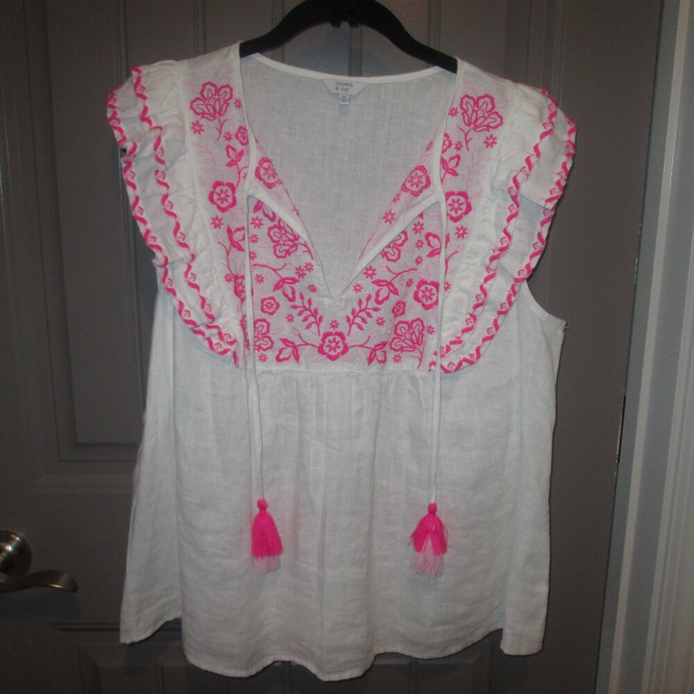 Women Crown & Ivy XL White/Pink Top, Flutter Sleeve, "V" Neck Opening w/Ties